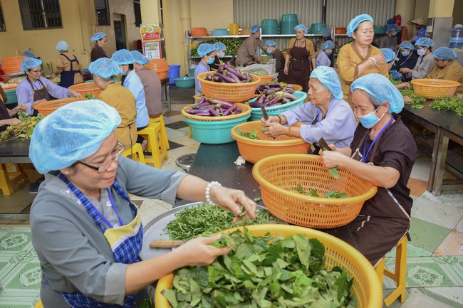 Dharma talk How To Practice Correctly - The 96th Seven-Day Retreat